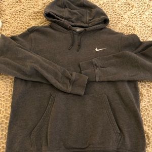 Nike men’s hoodie